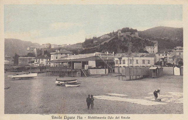 La spiaggia dell'Hotel Lido nel 1930