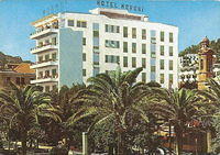 Hotel Moroni